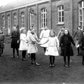 Ecole Saint-Pierre - classe de Mlle Roche vers 1920