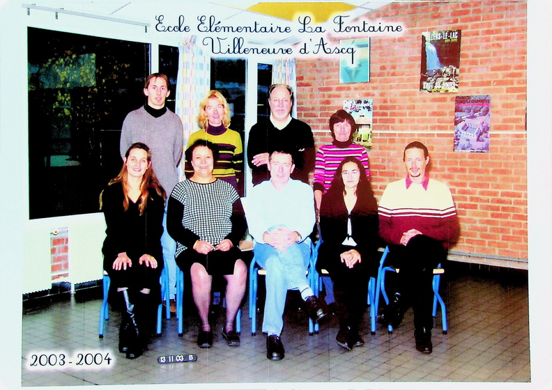 La Fontaine - 2003-2004 - Equipe éducative.jpg