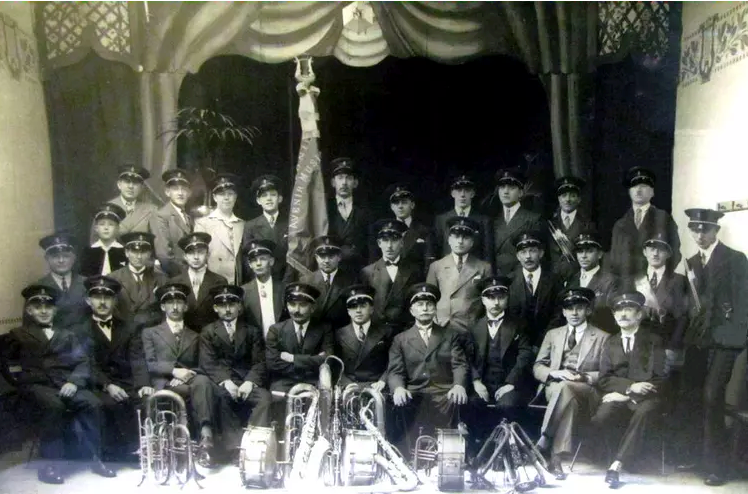 l'Avenir Musical d'Ascq - 1934.png